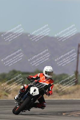 media/Oct-13-2025-Moto Forza (Mon) [[a66d839500]]/4-C Group/Session 3 (Turn 16)/